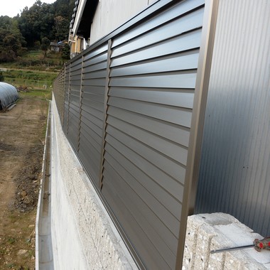 目隠しルーバーフェンス設置別視点3