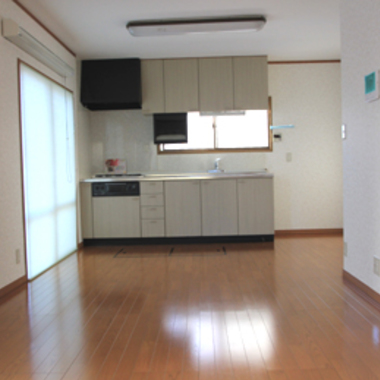 外装リフォーム後 キッチン