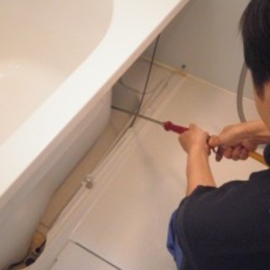 ユニットバス エプロン内 高圧洗浄