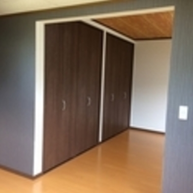 富士宮市　和室を洋室にリフォームの施工後写真（3枚目）