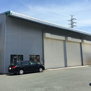 外壁リフォーム後 倉庫外観