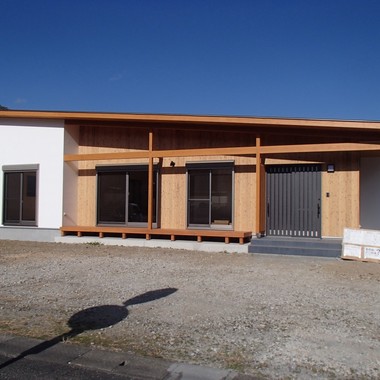 新築工事 平屋住宅外観