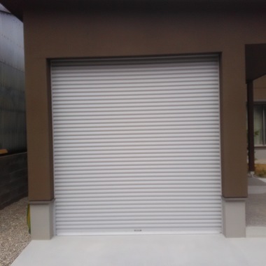 シャッター 設置の施工事例 | リフォーム・修理なら【リフォマ】