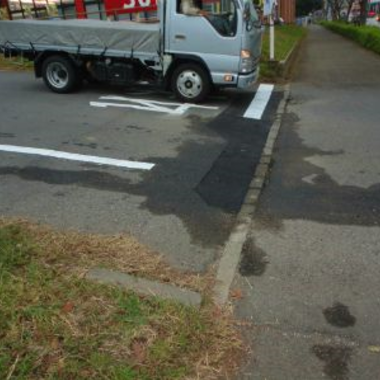 駐車場アスファルト補修工事 完了