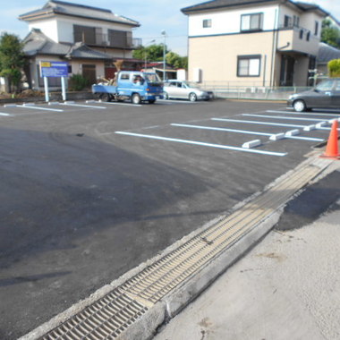 駐車場アスファルト全面舗装工事 完了
