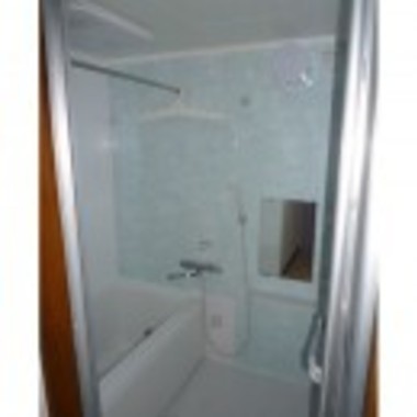 愛知県あま市×ユニットバス×アクセントカラーの施工後写真（0枚目）