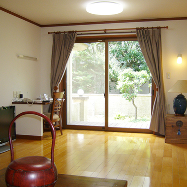 部屋の壁紙張替え前