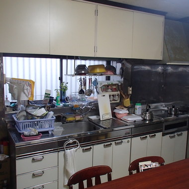 対面のニッチでおしゃれな空間にするリフォーム 前