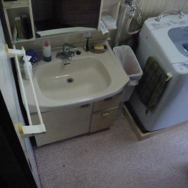 洗面台リフォーム 前