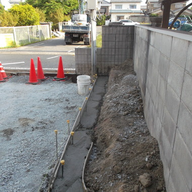 カーポート設置工事 途中