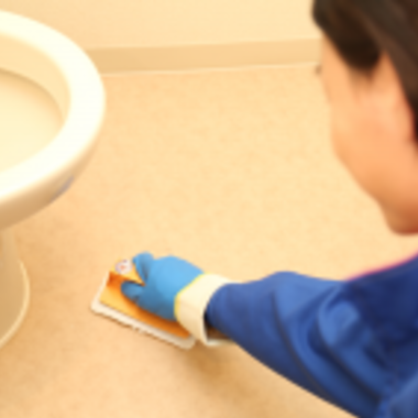 トイレクリーニング途中 4