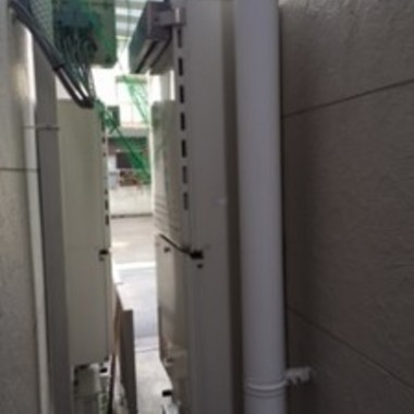 交換前のガス給湯器