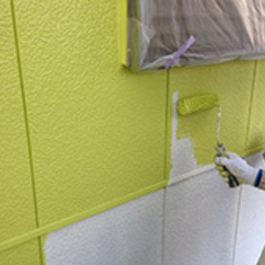 塗装作業 窓下の壁