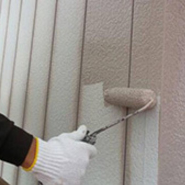 塗装作業手元 白い壁1