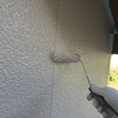 塗装作業手元 白い壁2