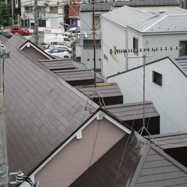 耐風で屋根（棟板金）が吹き飛んでしまったと緊急連絡を受けましたの施工前写真（1枚目）