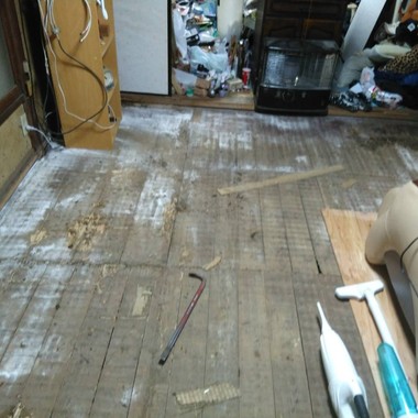 畳からフローリングにの施工前写真（1枚目）