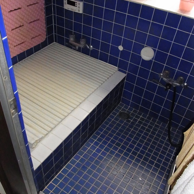 戸建住宅リノベーション前 浴室