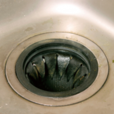 シンク内クリーニング前