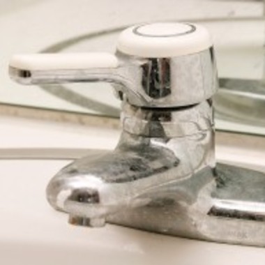 洗面台クリーニング前