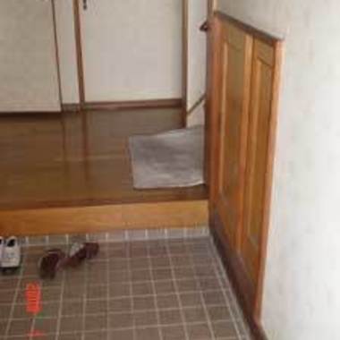 愛知県名古屋市×手摺・式台×バリアフリーの施工前写真（0枚目）