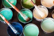 外壁塗装は油性・水性のどっちがいいの?