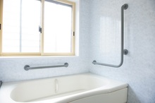 長府製作所のユニットバス（お風呂）「ユメリア」の特徴と価格を解説