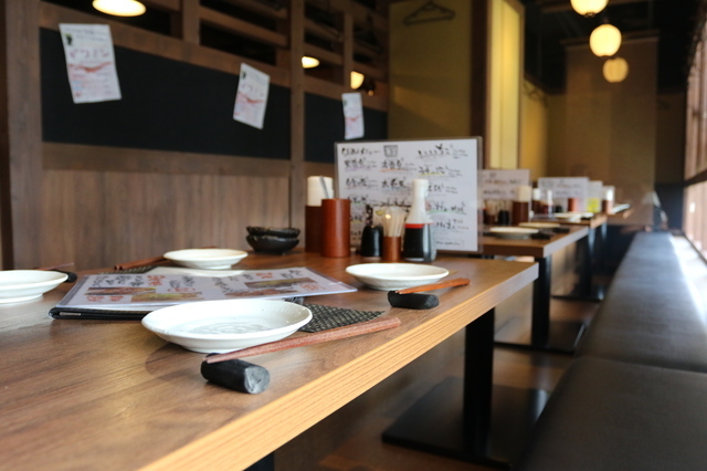 居酒屋 バル　オシャレ