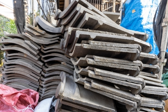 屋根の葺き直し