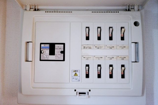 分電盤（ブレーカー）まわり